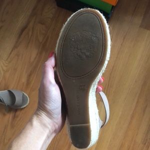 Vince Camuto Shoes - Vince Camuto Wedges Vince Camuto Shoes - Vince Camuto Wedges